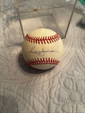 Rawlings Hand Signed Baseball Reggie Jackson Baseball